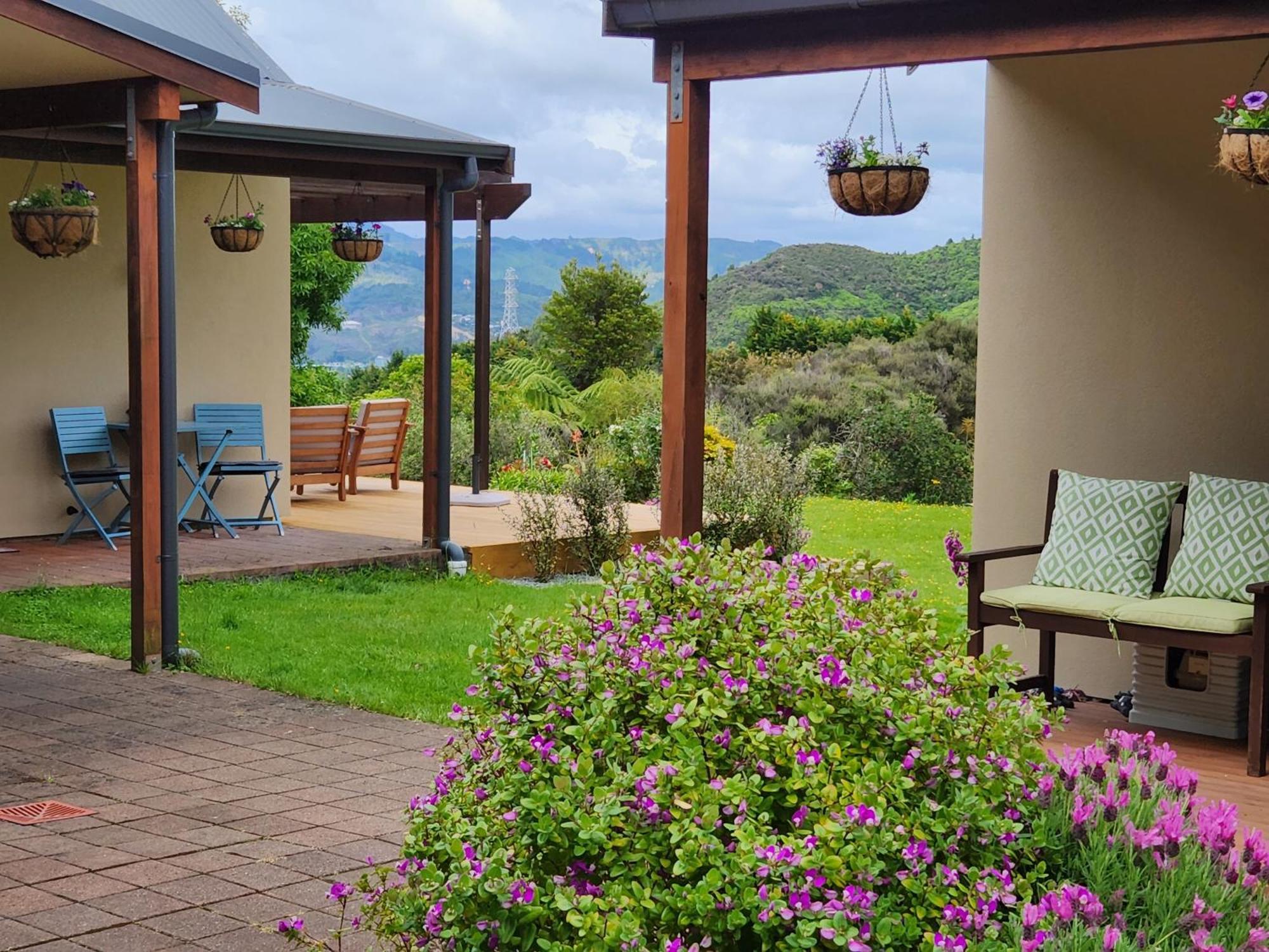 מלון אפר האט Boutique Art Retreat מראה חיצוני תמונה