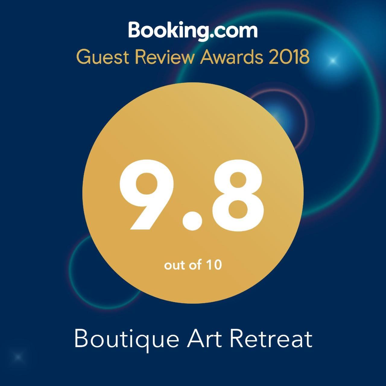 מלון אפר האט Boutique Art Retreat מראה חיצוני תמונה